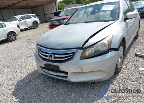 2012 Honda Accord 2.4 Lx z USA, uszkodzony, nr VIN 1HGCP2F35CA029774